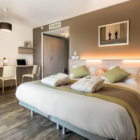 Du Grand Parc 3*