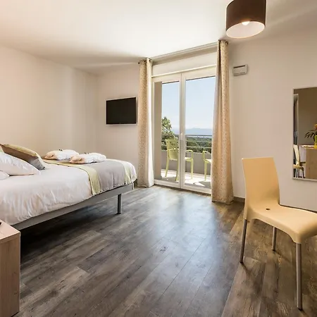 Du Grand Parc 3* Gex