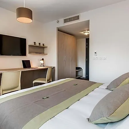 Hotel Du Grand Parc Gex